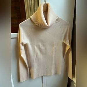 Ann Taylor cream ribbed turtle neck sweater size small S